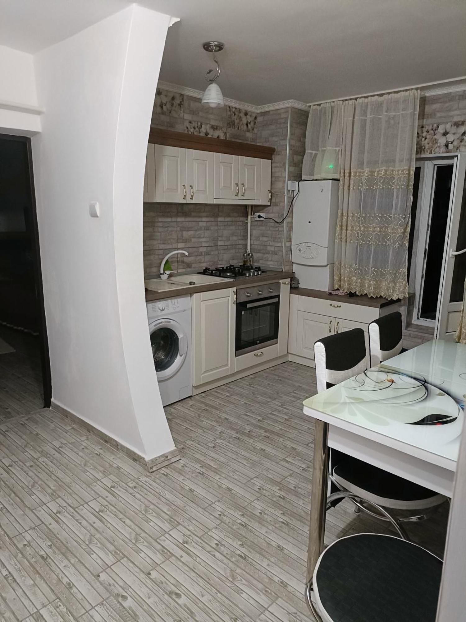 Apartament Manu Tg Neamt Târgu Neamț Buitenkant foto