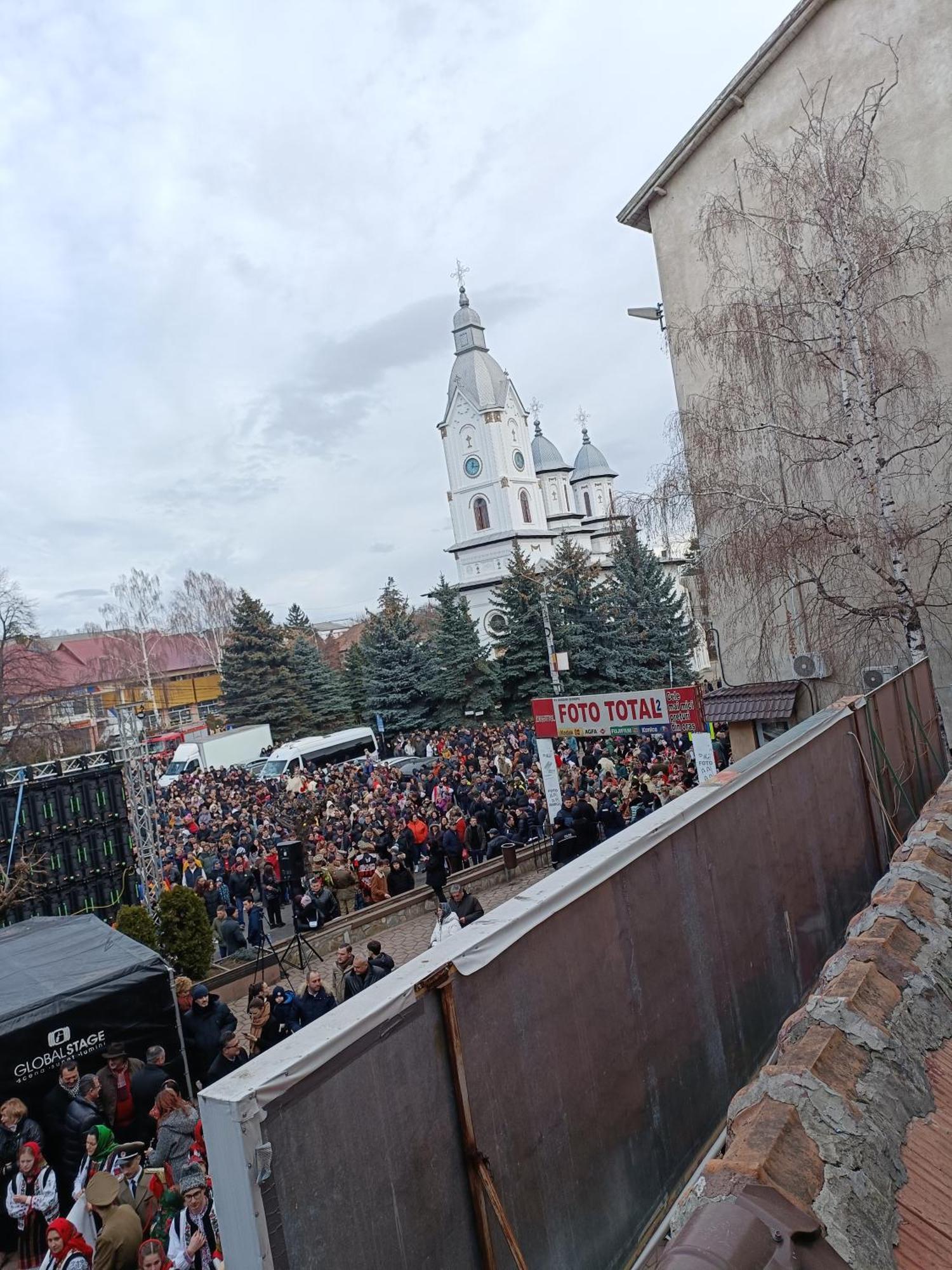 Apartament Manu Tg Neamt Târgu Neamț Buitenkant foto